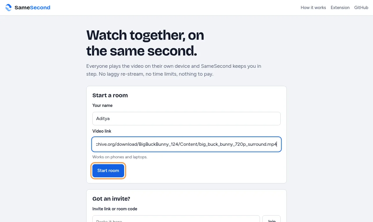 The SameSecond home page with a name and a video link filled in, and the Start room button highlighted